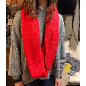Red infinity scarf